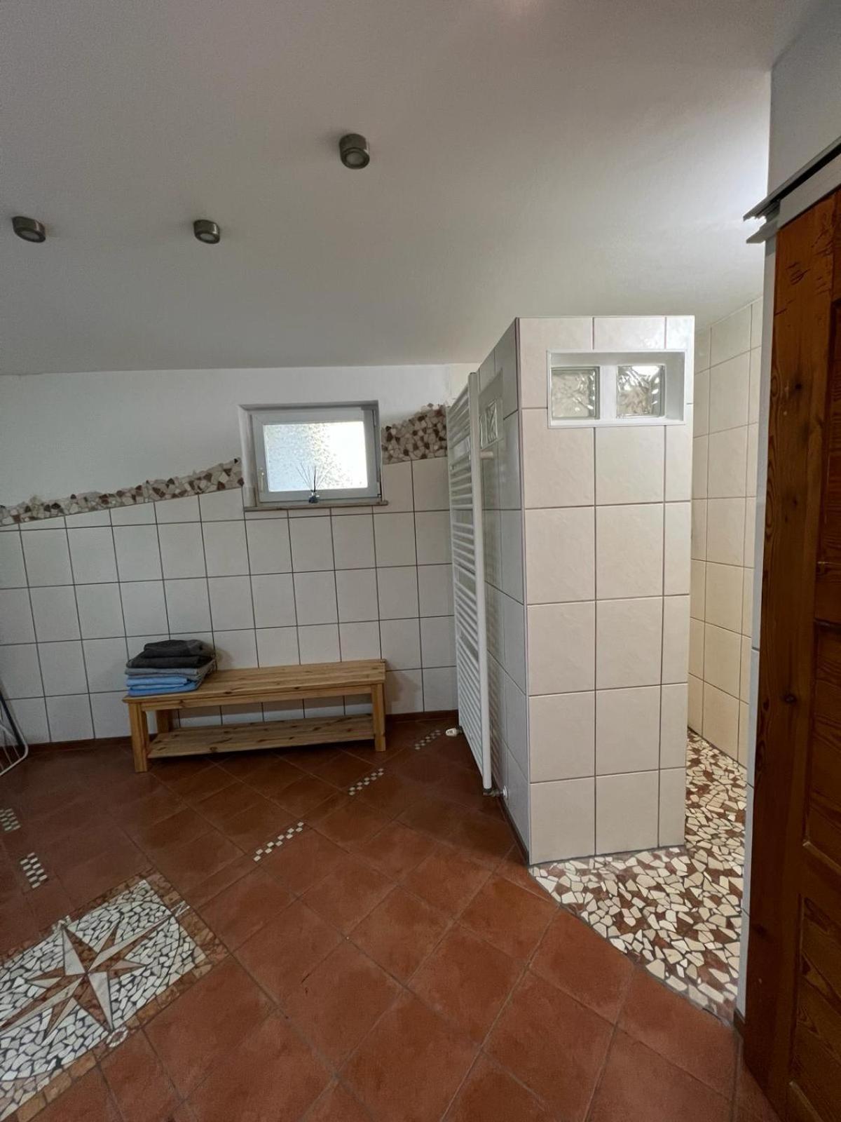 Haus Am Berzdorfer See - 3 Schlafzimmer - Ganzes Haus Zur Alleinnutzung - Terrasse - Hochwertige Ausstattung กอร์ลิตซ์ ภายนอก รูปภาพ